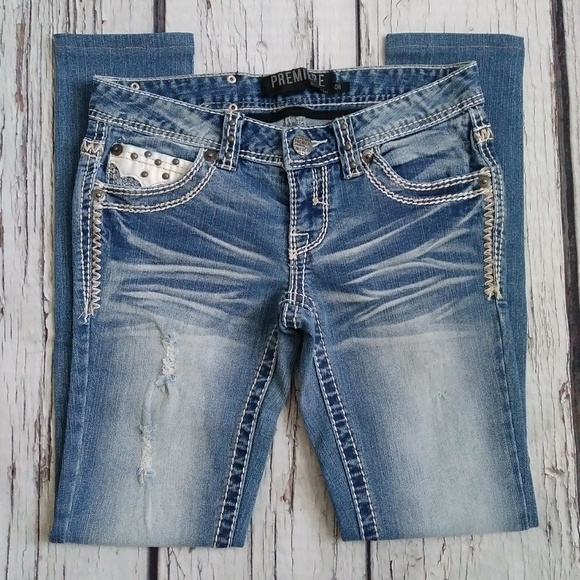 Premiere by Rue21 Embellished Low Rise Skinny Jean - Picture 2 of 8